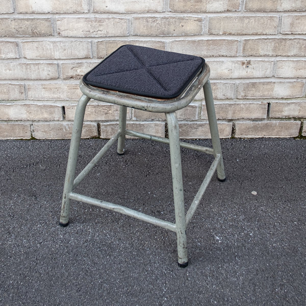 <transcy>COUSSIN D'ASSISE TOLIX TYPE H - ANTHRACITE MELANGE</transcy>