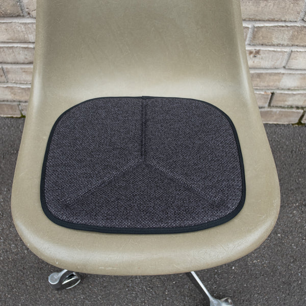 <transcy>SEAT CUSHION EAMES TYPE E - ANTHRACITE MELANGE</transcy>